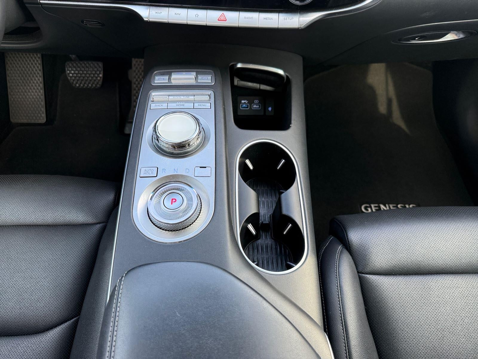 2025 Genesis GV70 2.5T