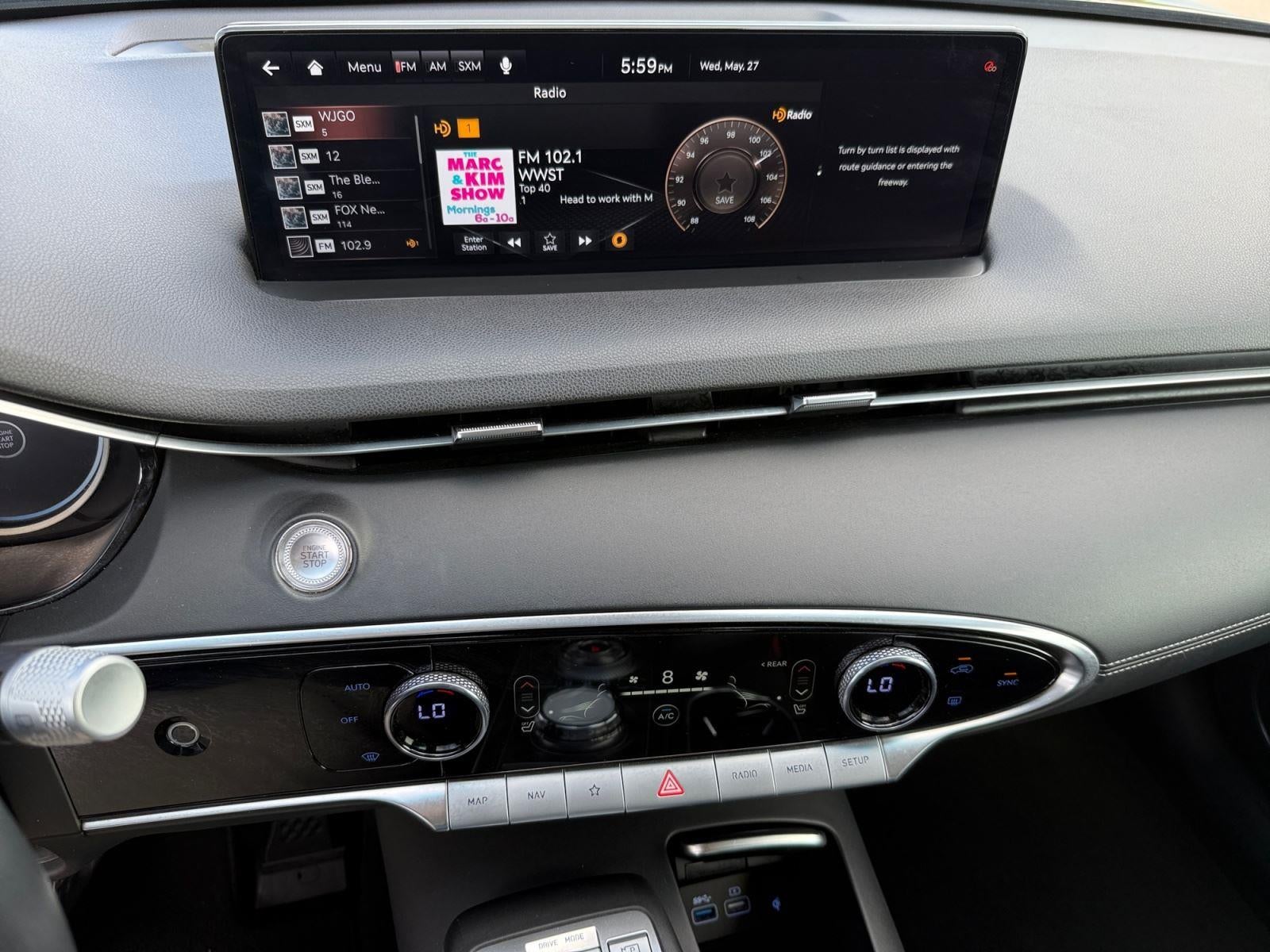 2025 Genesis GV70 2.5T