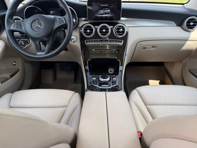 2018 Mercedes-Benz GLC GLC 300