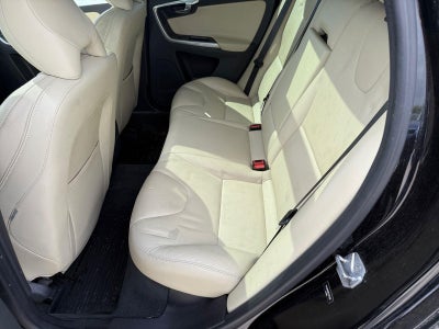 2017 Volvo XC60 Dynamic