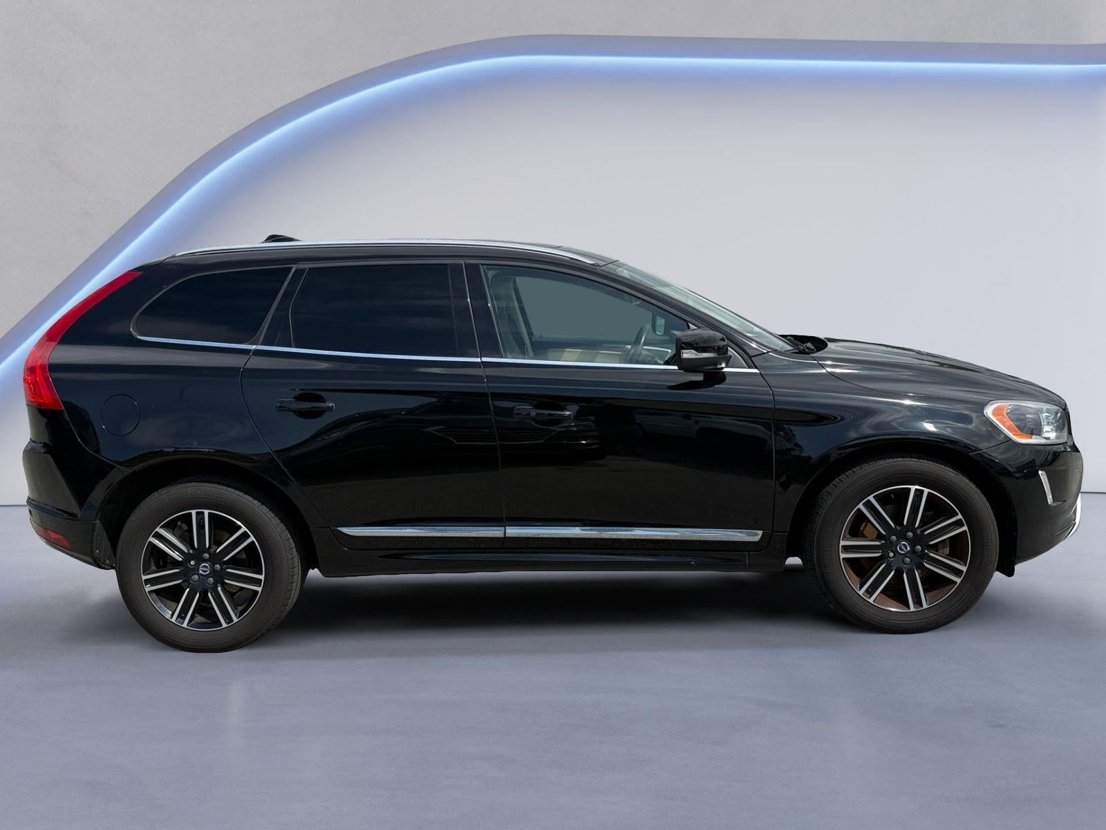 2017 Volvo XC60 Dynamic