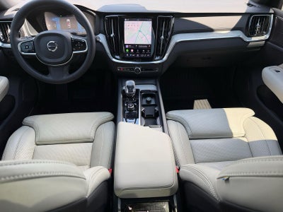 2024 Volvo V60 Cross Country Ultimate