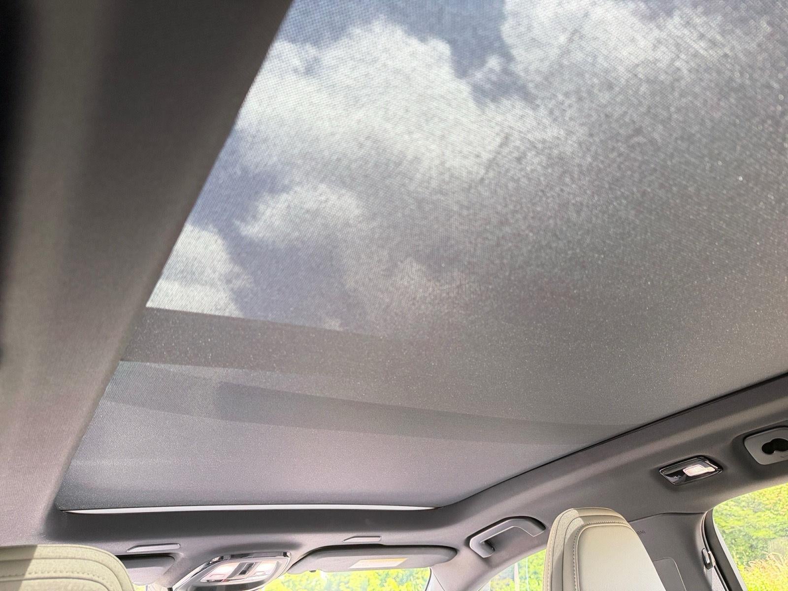 2024 Volvo V60 Cross Country Ultimate