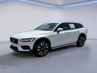 2024 Volvo V60 Cross Country Ultimate