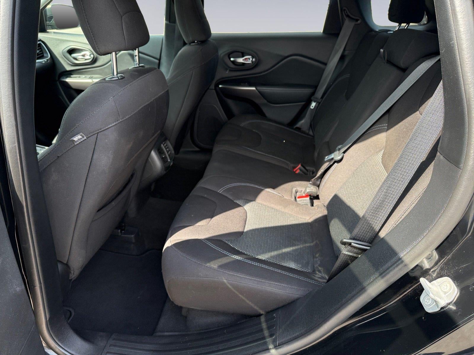 2021 Jeep Cherokee Latitude
