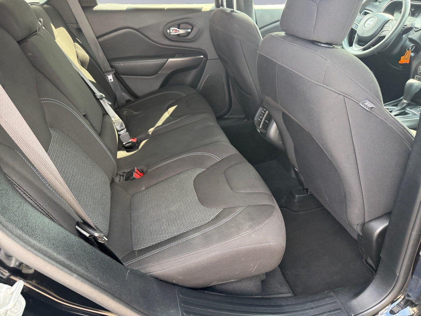 2021 Jeep Cherokee Latitude