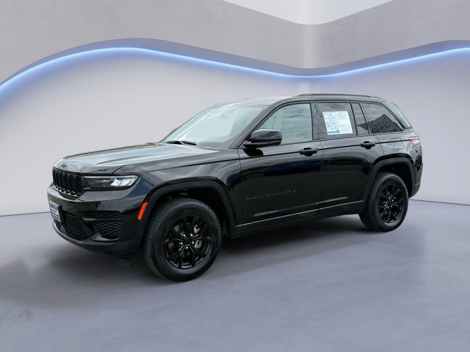 2025 Jeep Grand Cherokee Altitude