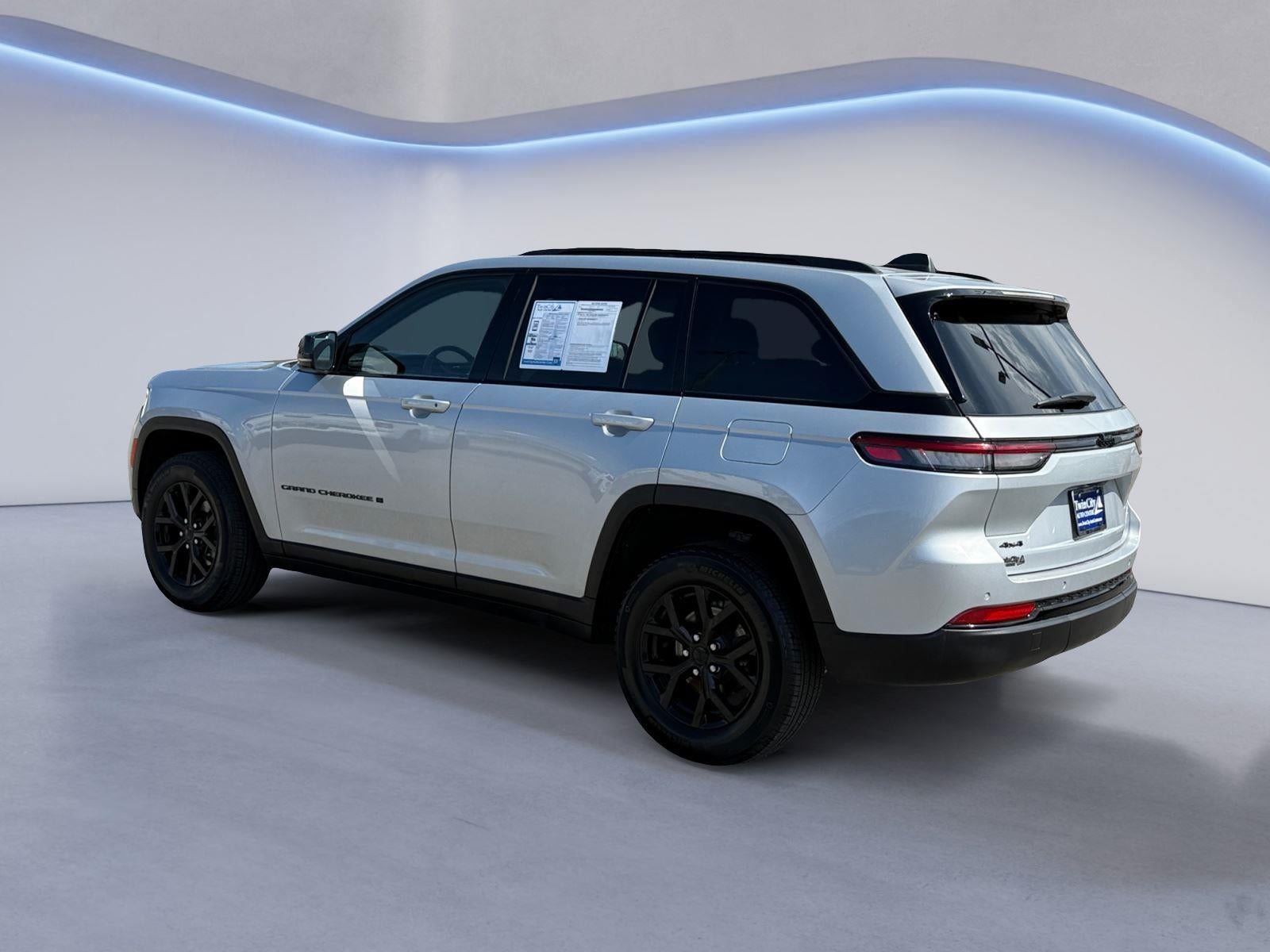 2024 Jeep Grand Cherokee Altitude