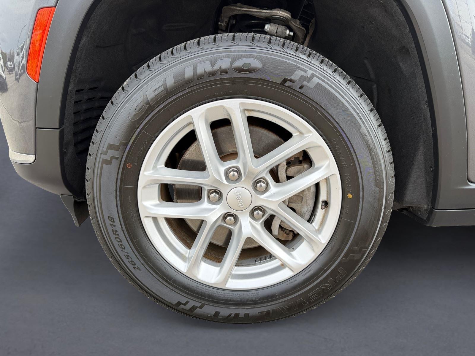 2023 Jeep Grand Cherokee L Laredo