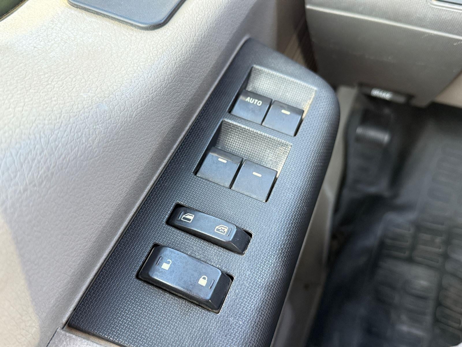 2009 Ford Super Duty F-450 DRW XL