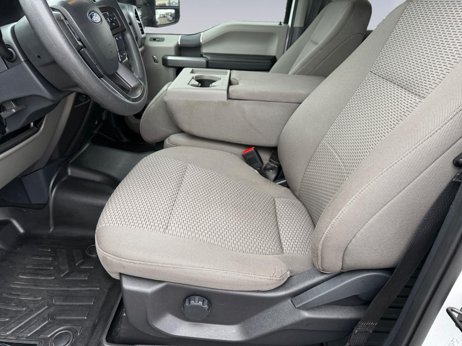2022 Ford Super Duty F-250 XLT