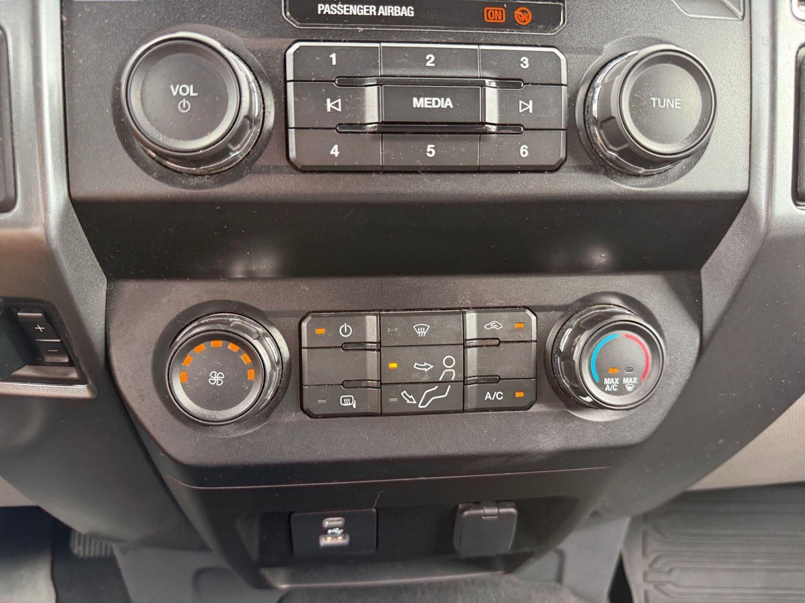 2022 Ford Super Duty F-250 XLT