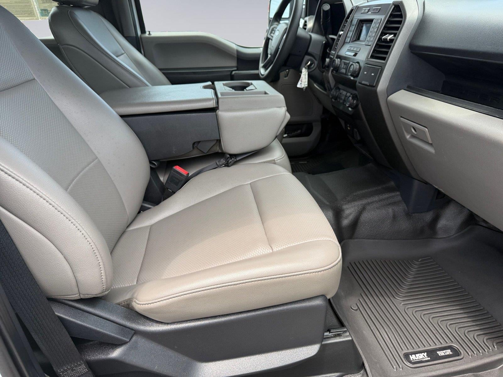 2022 Ford Super Duty F-350 Drw XL