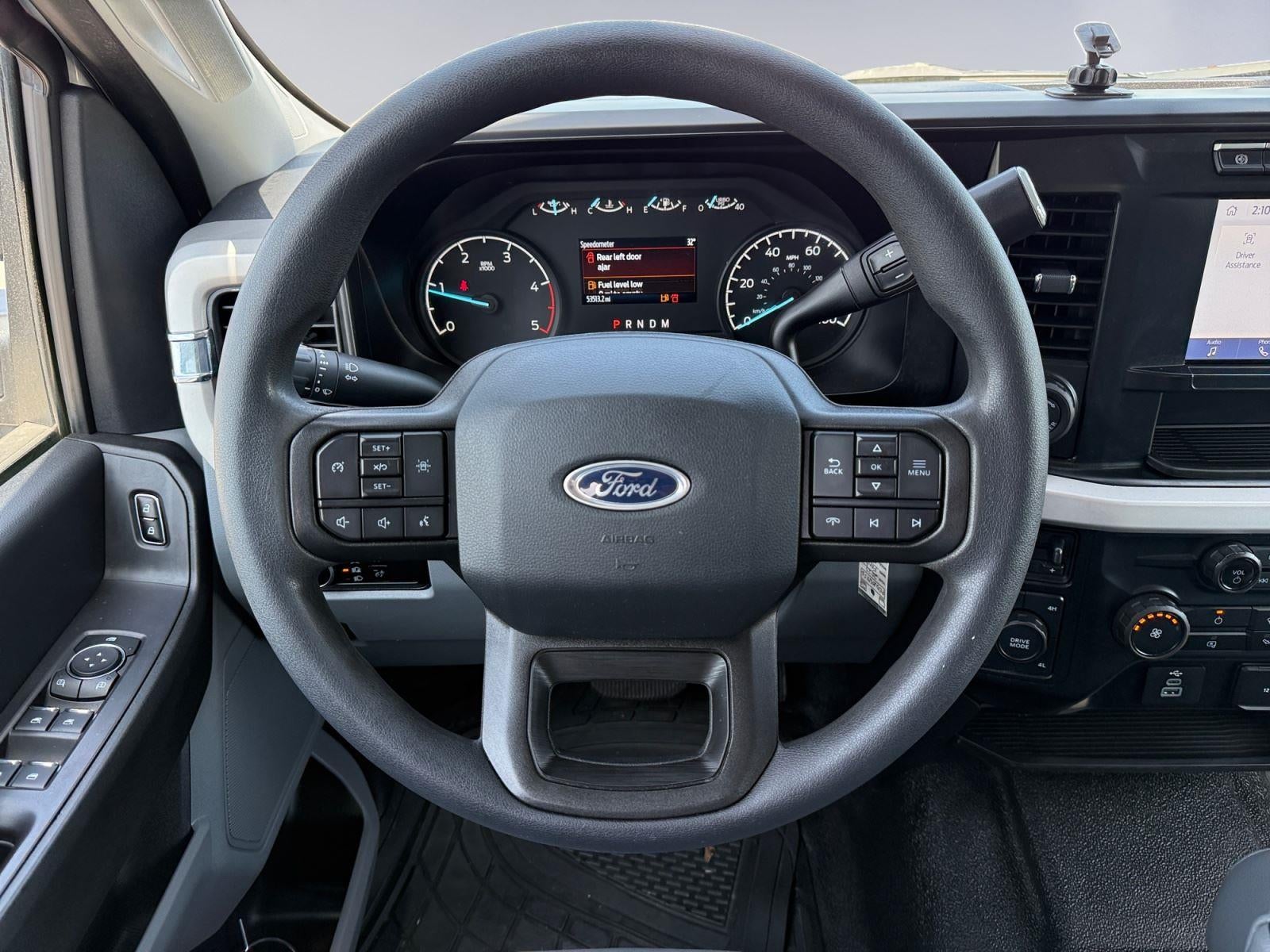 2023 Ford Super Duty F-350 DRW XL