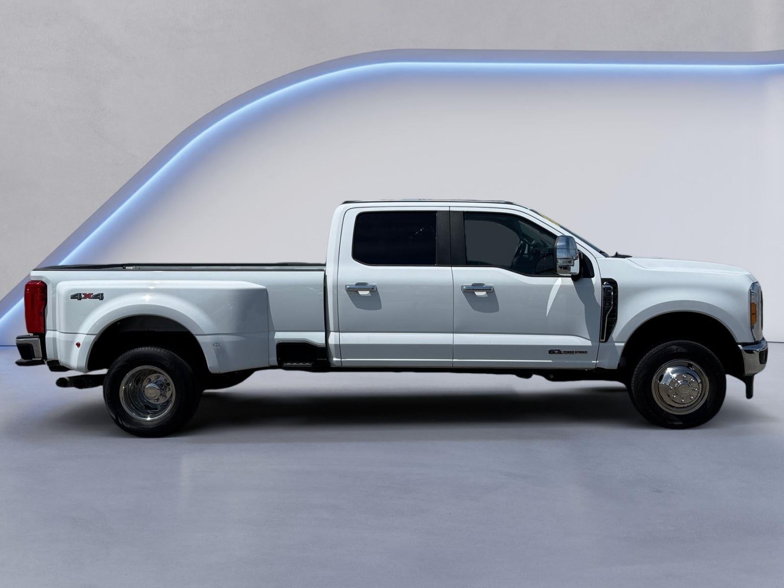 2023 Ford Super Duty F-350 DRW XL