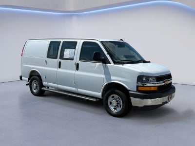 2025 Chevrolet Express Cargo Van Base