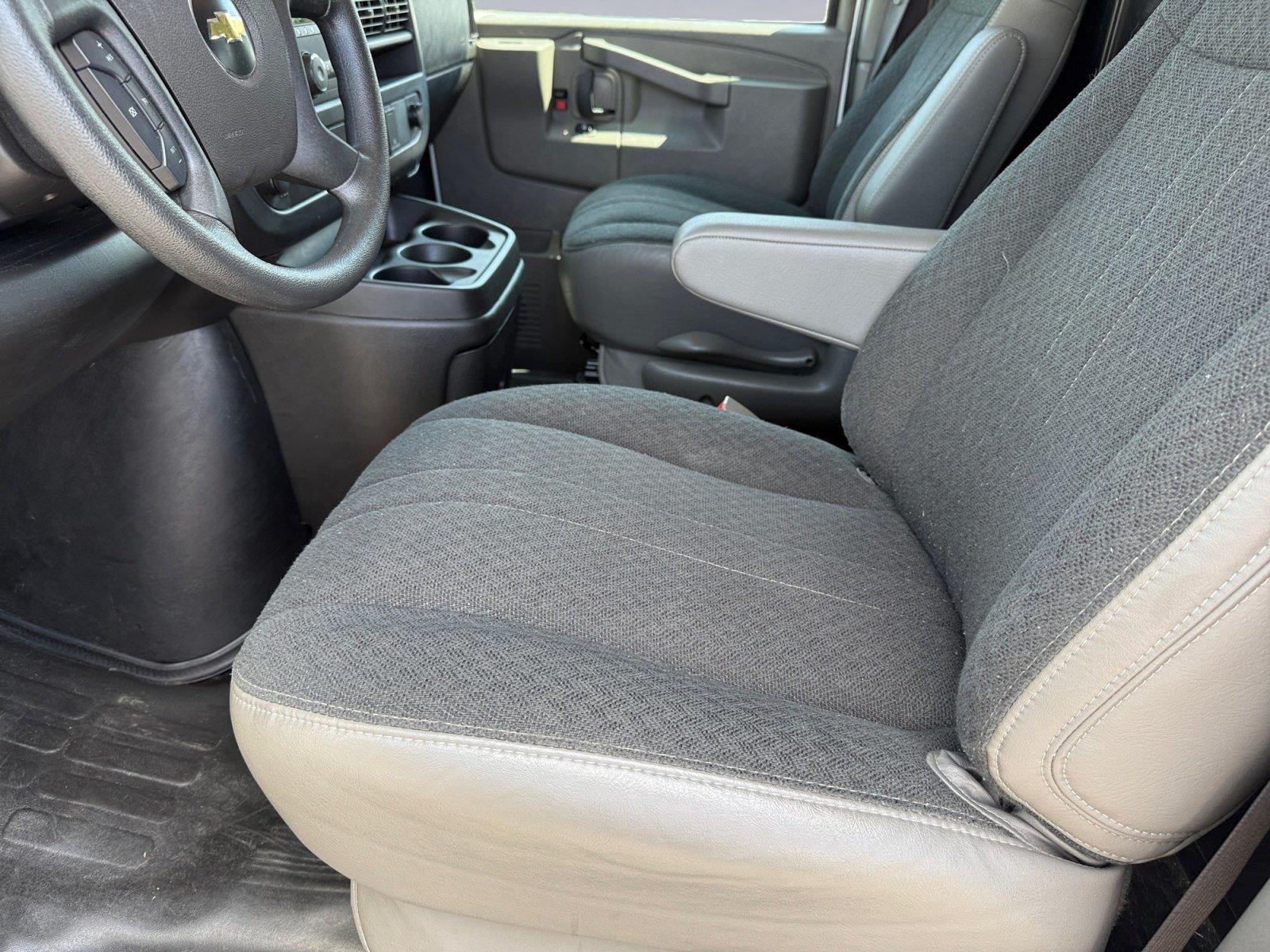 2025 Chevrolet Express Cargo Van Base