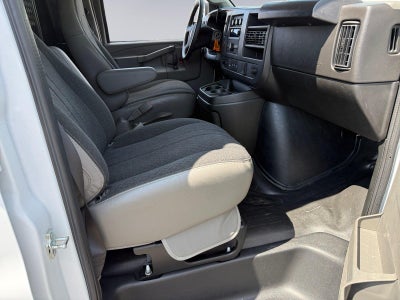 2025 Chevrolet Express Cargo Van Base