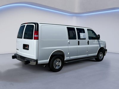 2025 Chevrolet Express Cargo Van Base