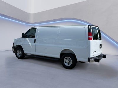 2025 Chevrolet Express Cargo Van Base