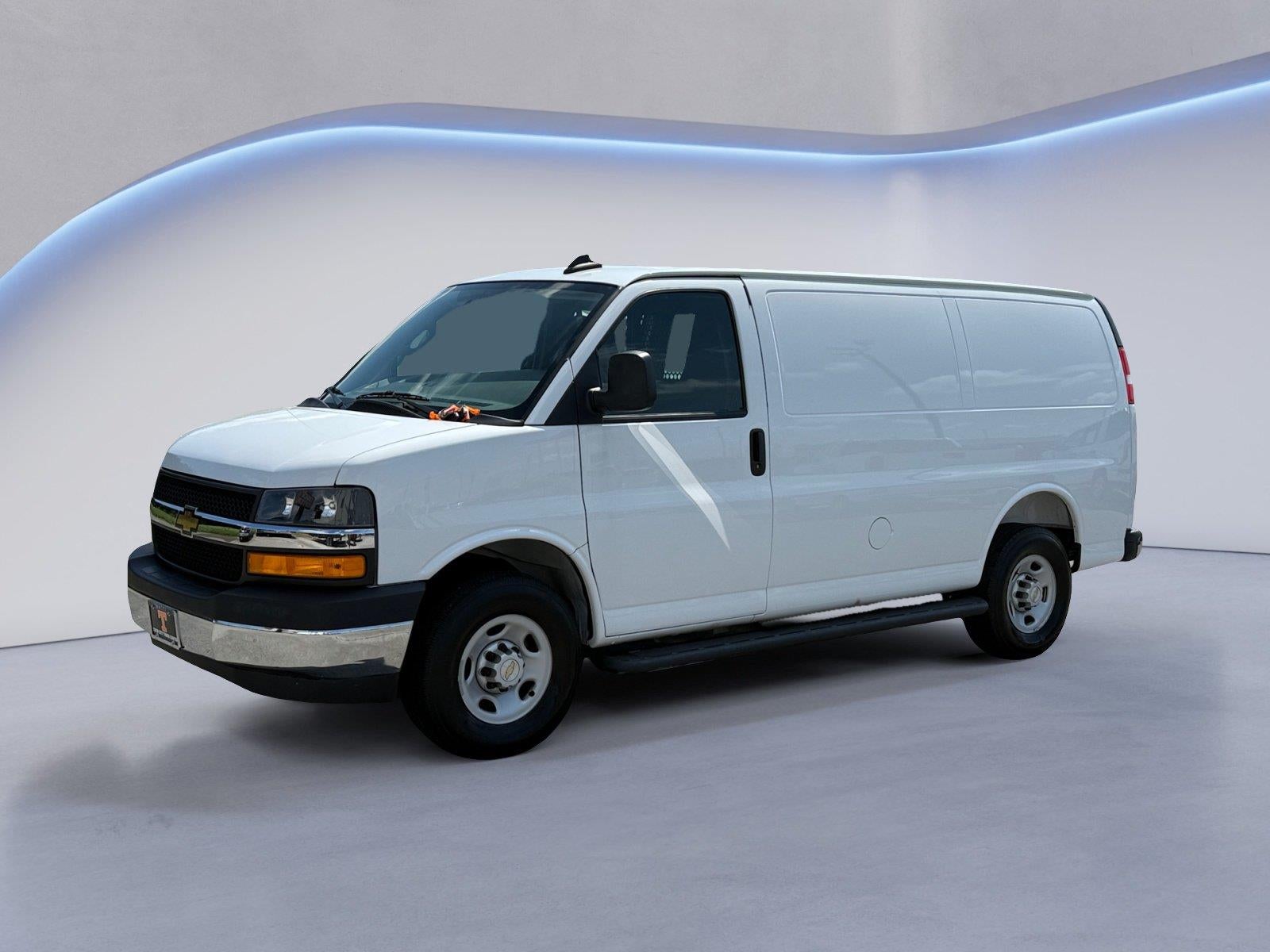 2025 Chevrolet Express Cargo Van Base