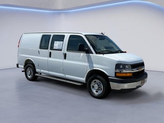 2025 Chevrolet Express Cargo Van Base