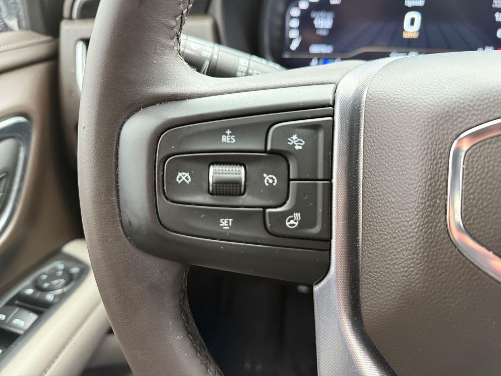 2023 GMC Yukon XL SLT