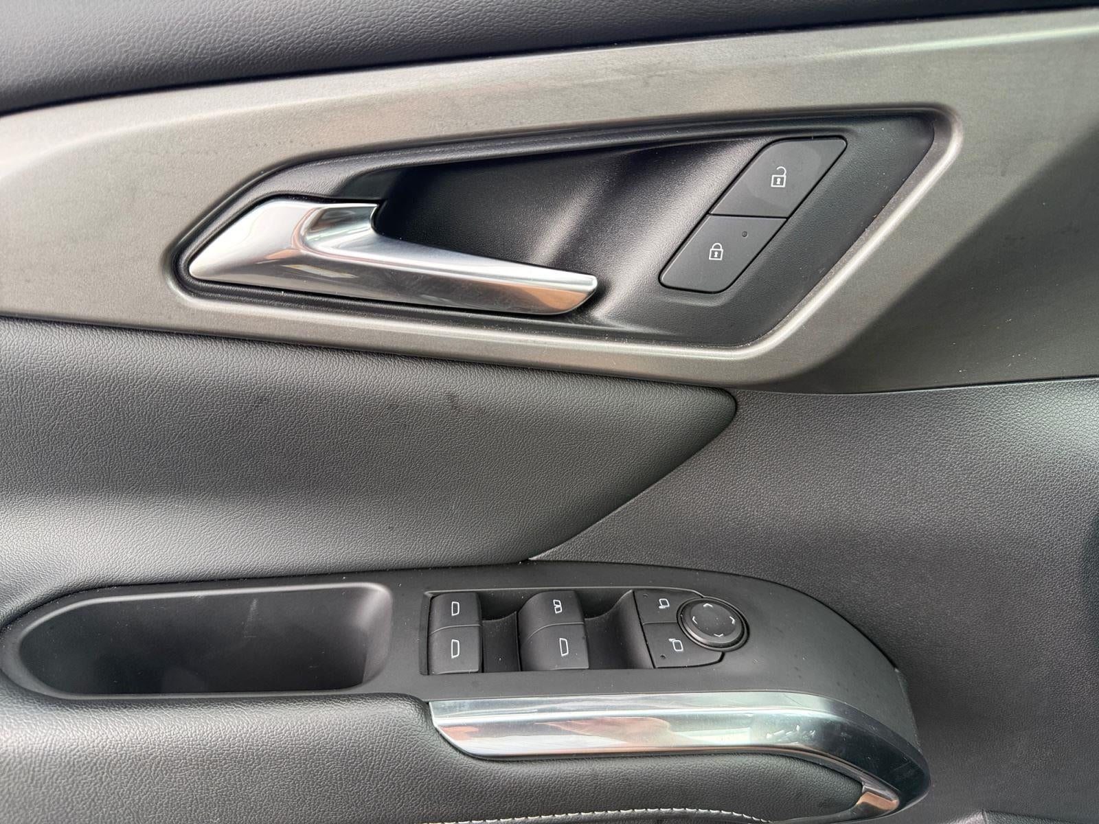 2024 Chevrolet Traverse AWD LT
