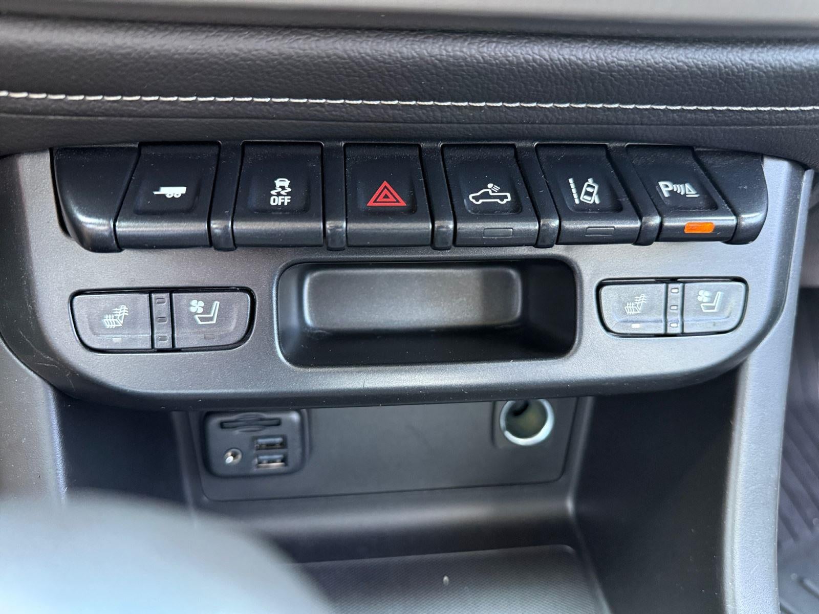 2022 GMC Canyon 4WD Denali