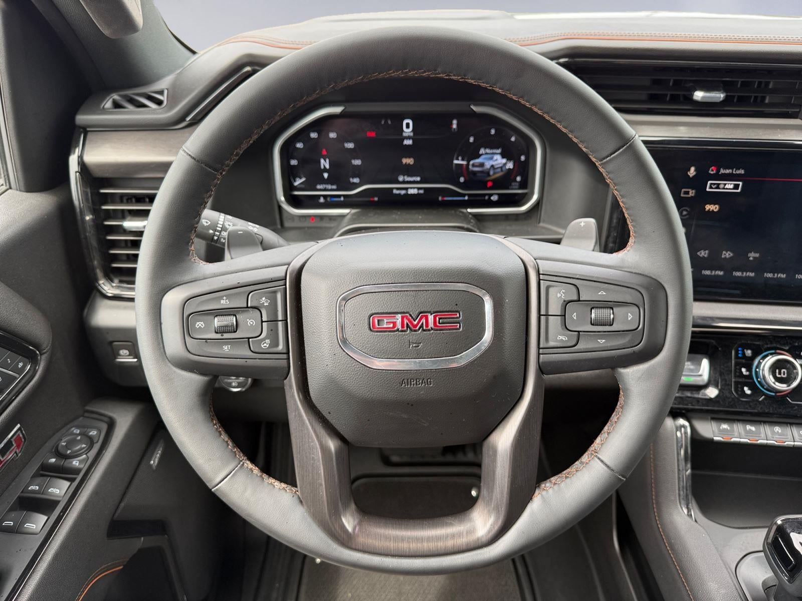 2023 GMC Sierra 1500 AT4