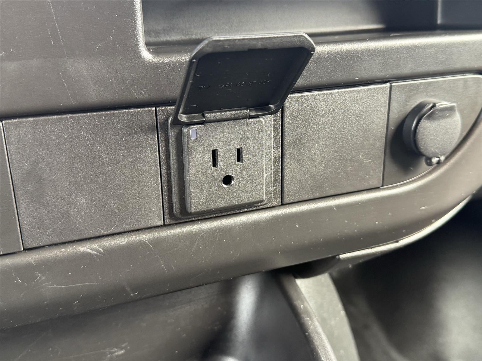 2023 GMC Savana Cargo Van CARGO