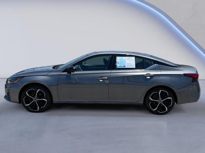 2025 Nissan ALTIMA SR