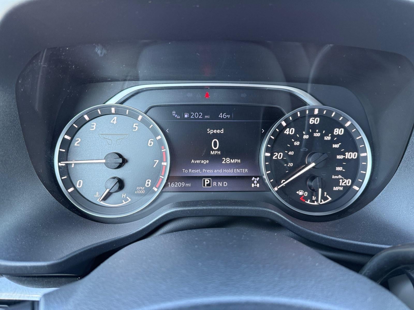 2024 Nissan Titan SV