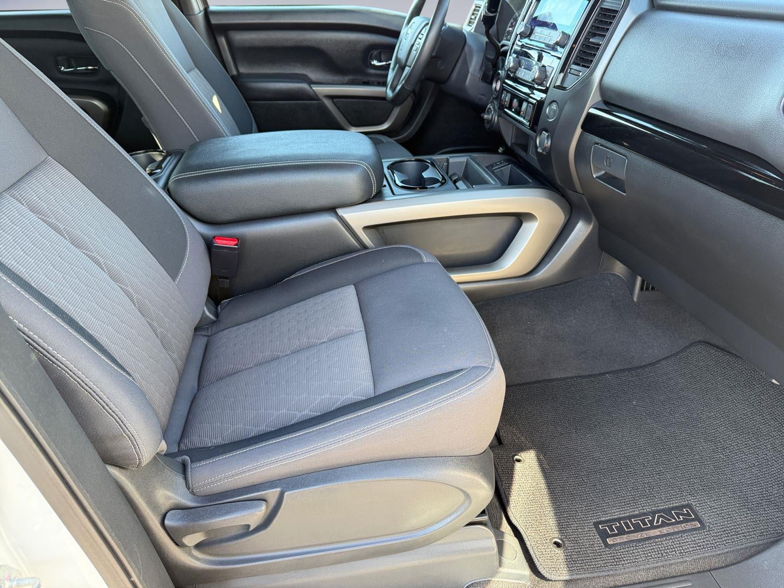 2024 Nissan Titan SV