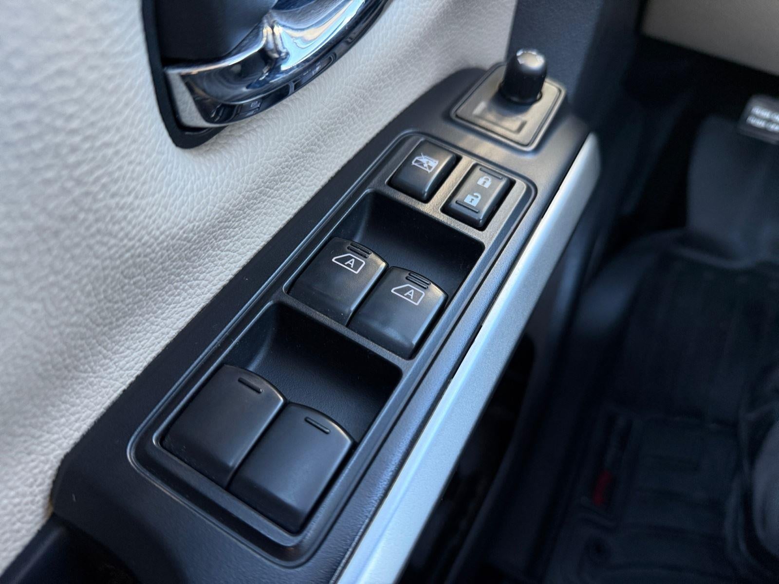 2017 Nissan Titan XD SV