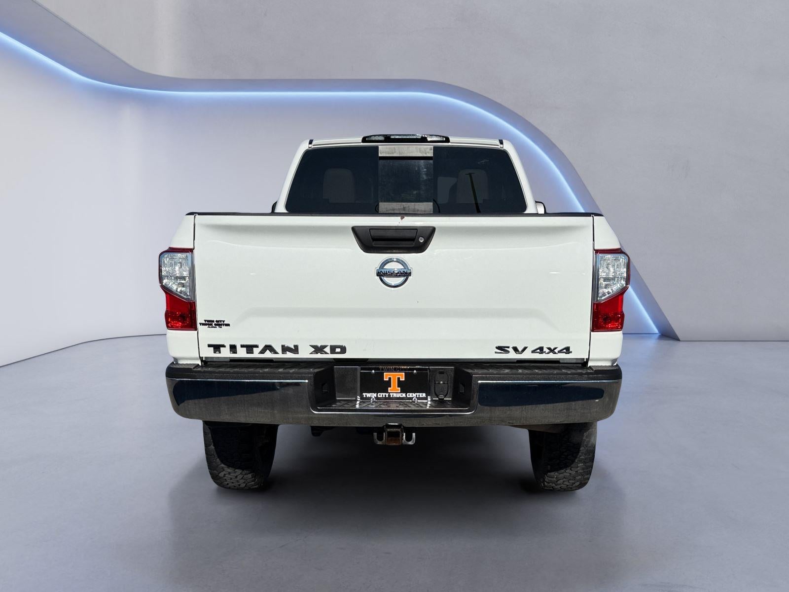 2017 Nissan Titan XD SV