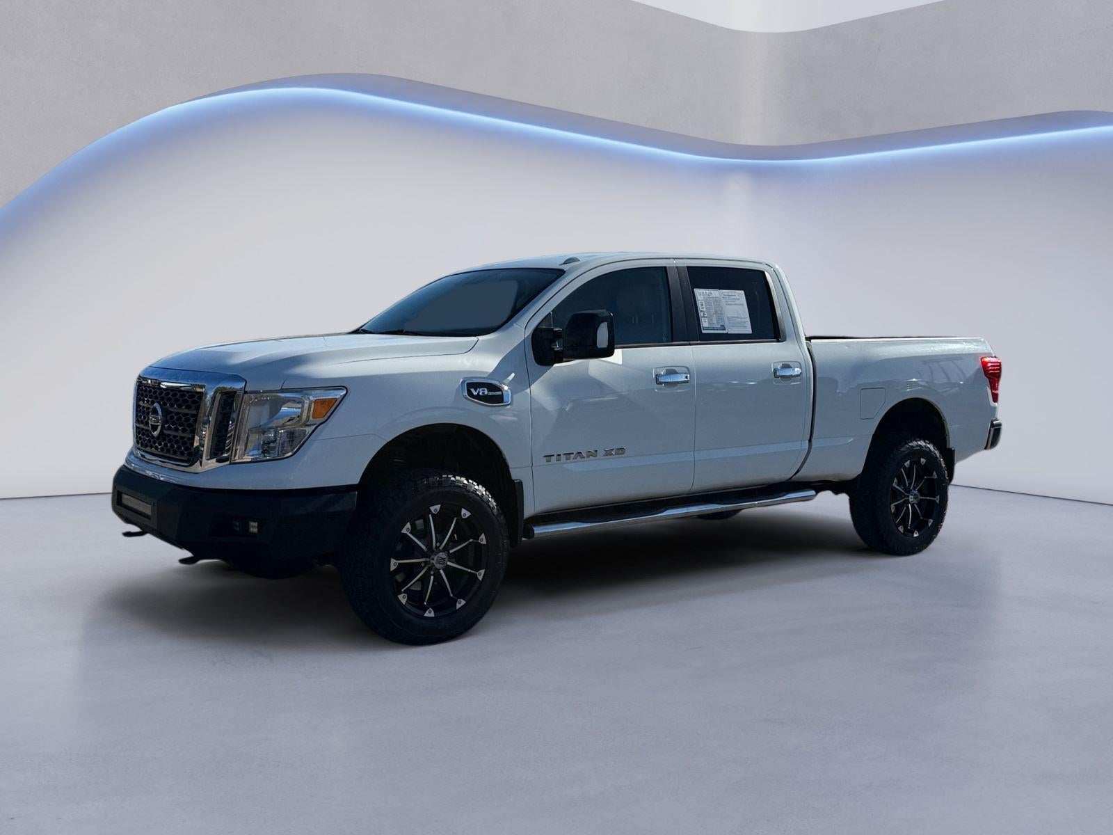 2017 Nissan Titan XD SV