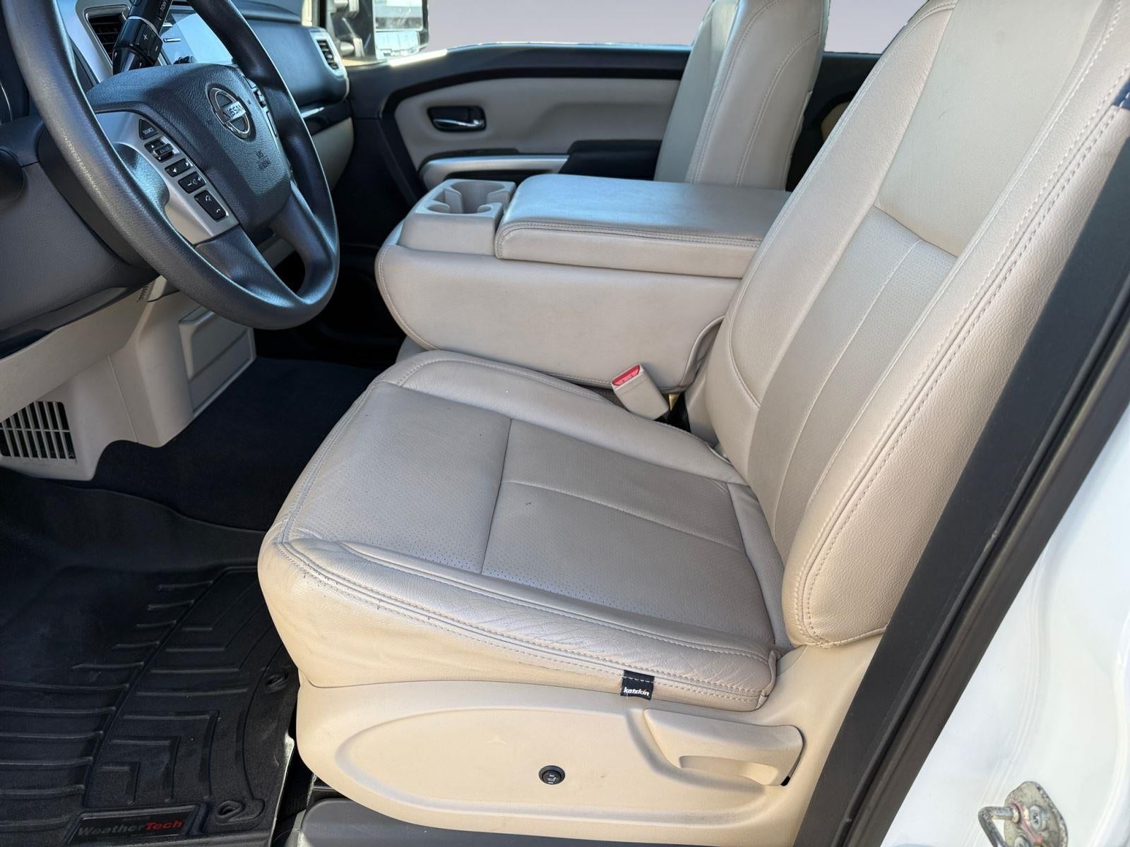 2017 Nissan Titan XD SV