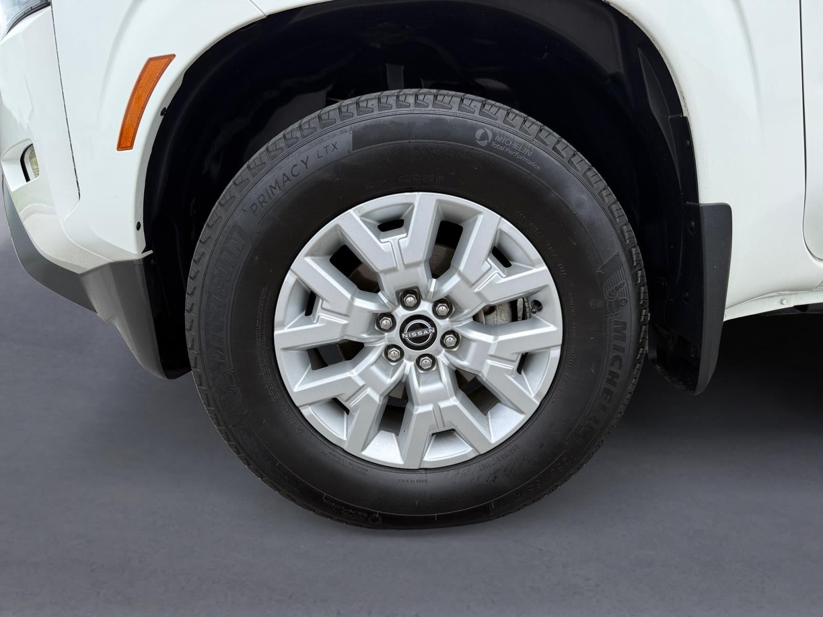 2024 Nissan Frontier SV