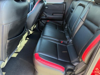 2023 Nissan FRONTIER Base