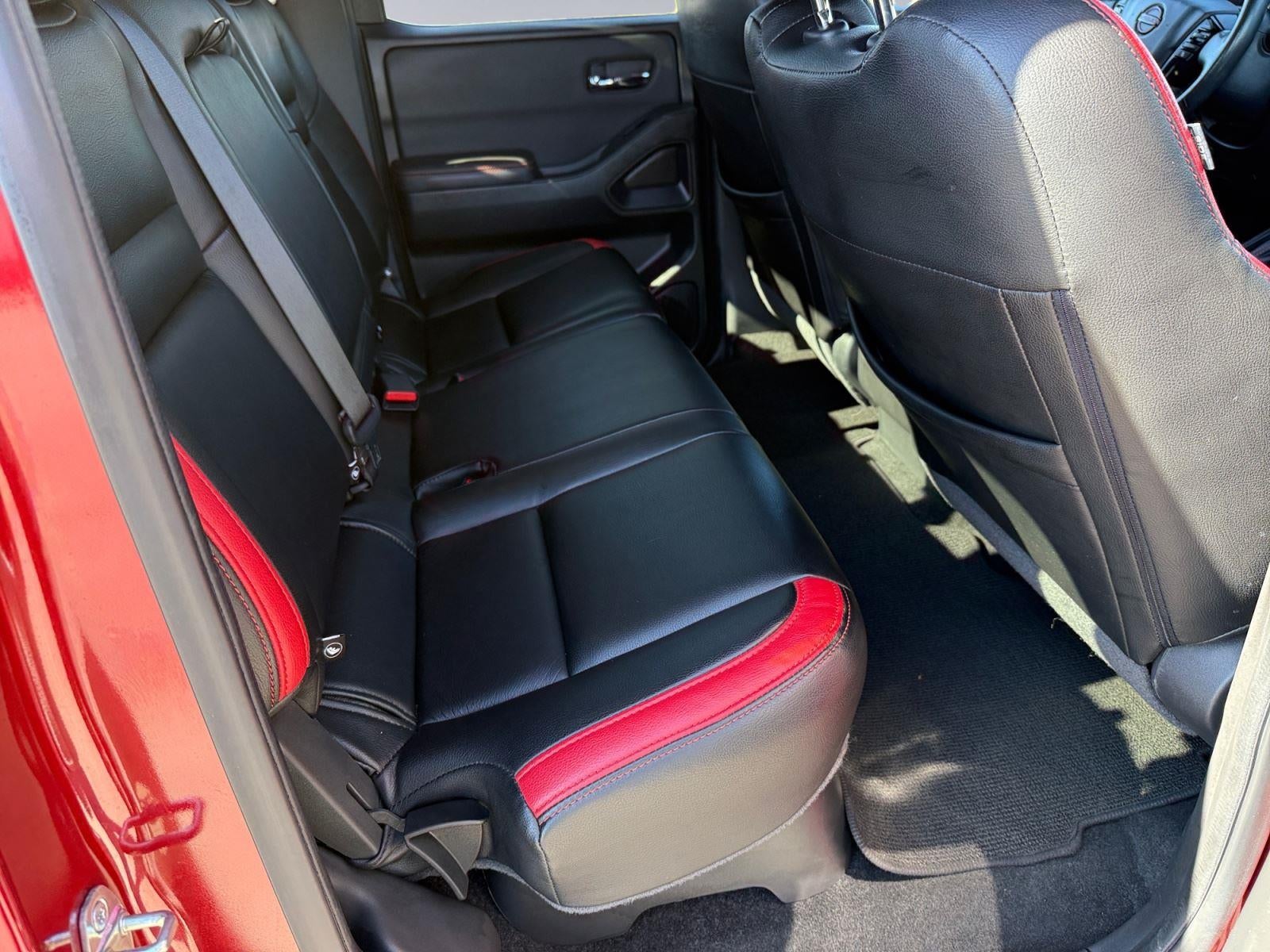 2023 Nissan FRONTIER Base