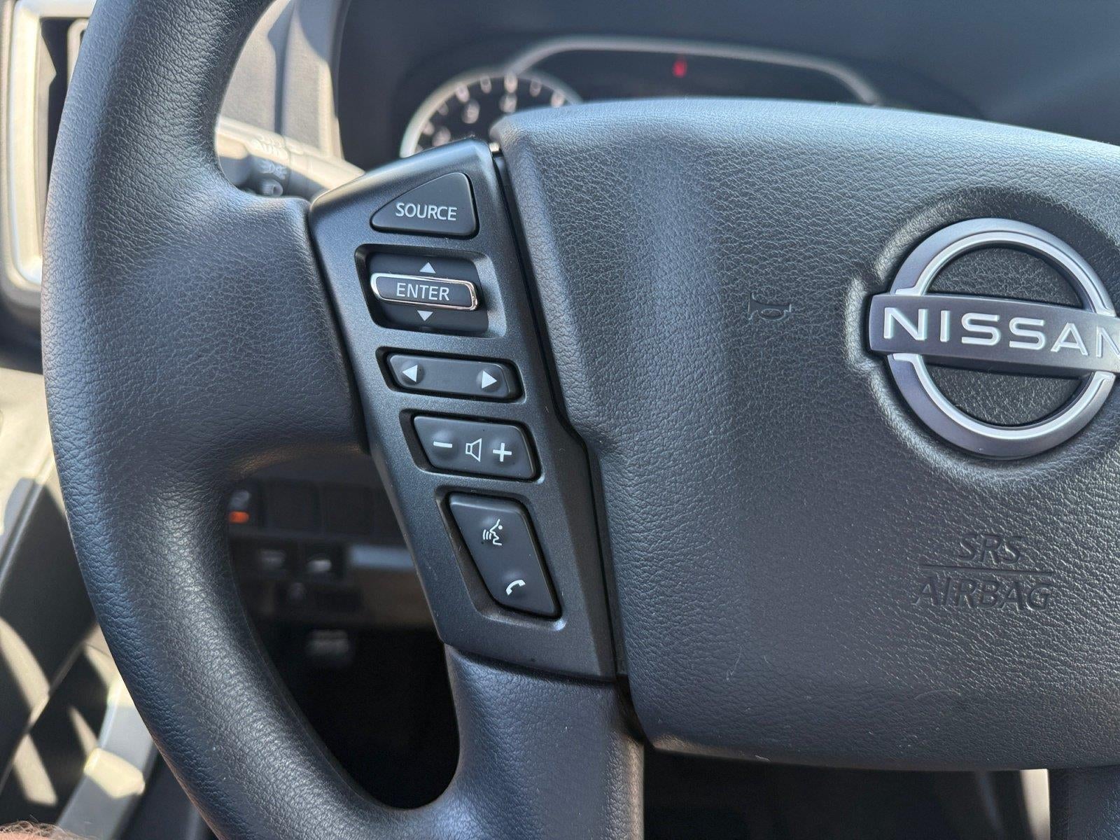 2025 Nissan Frontier SV