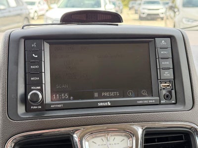 2015 Chrysler Town & Country Touring