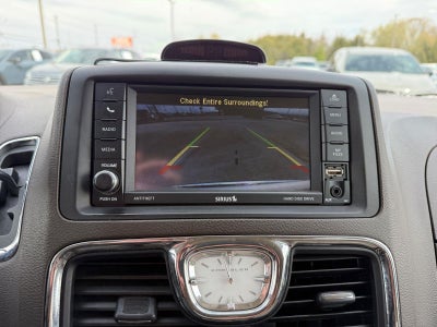 2015 Chrysler Town & Country Touring