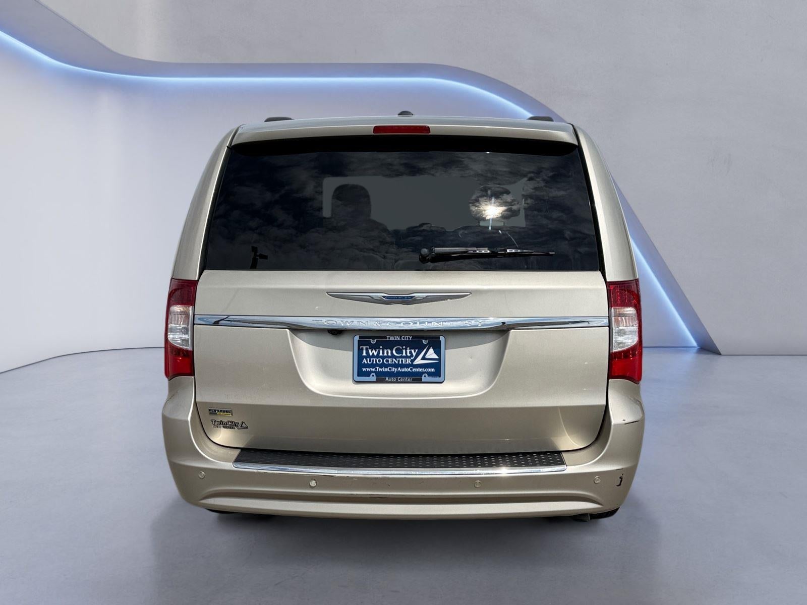 2015 Chrysler Town & Country Touring