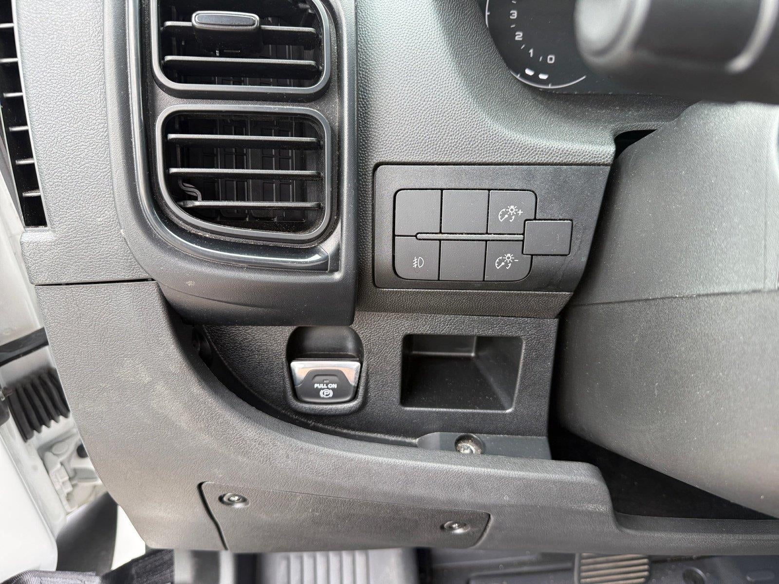 2025 RAM Promaster Cargo Van Tradesman