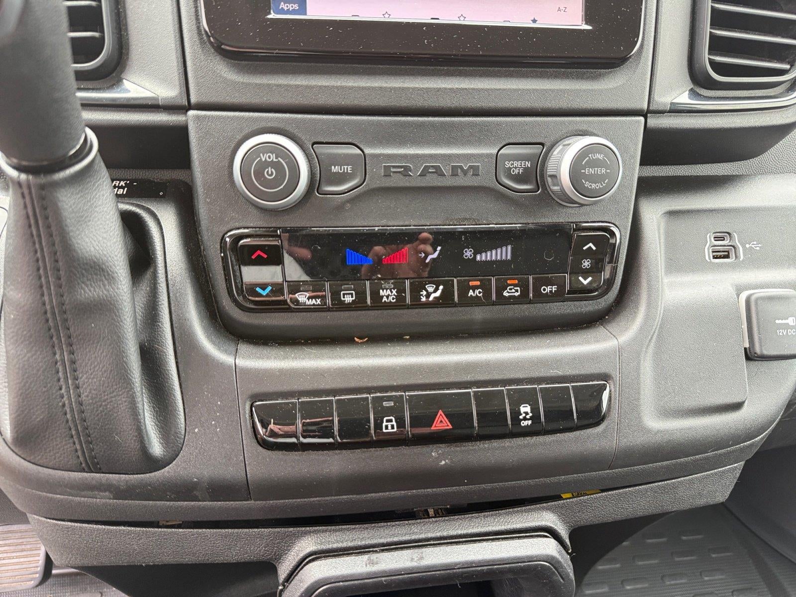 2025 RAM Promaster Cargo Van Tradesman