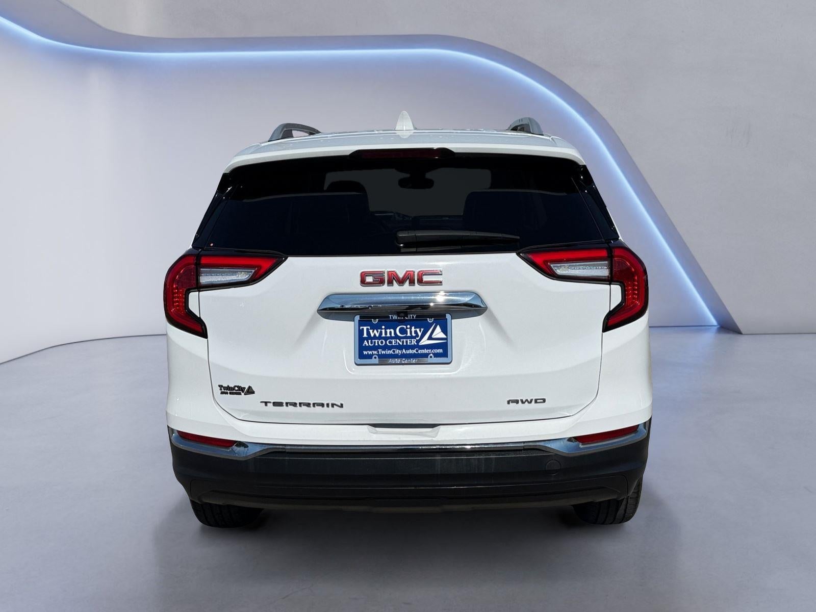 2024 GMC Terrain SLT