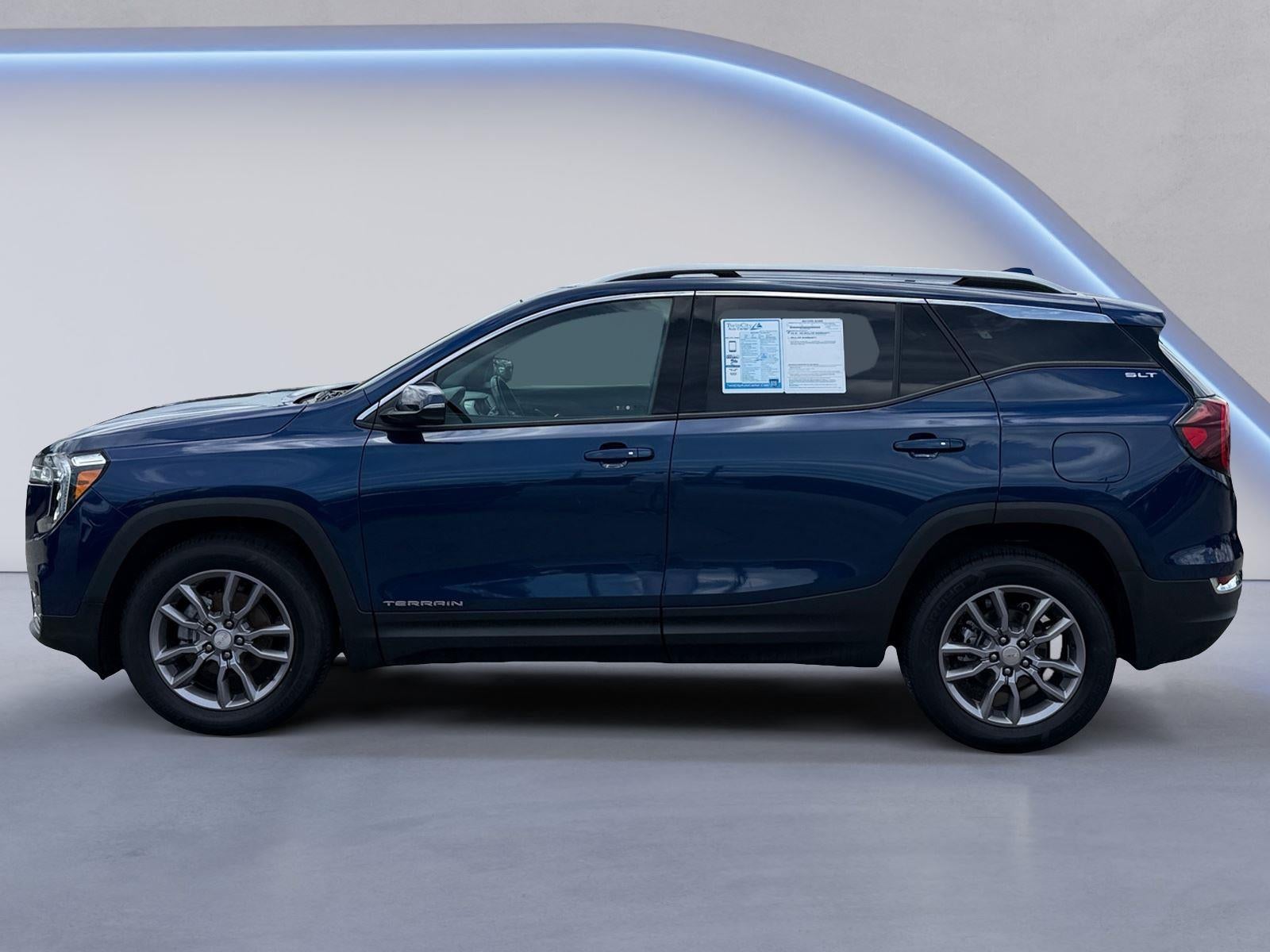 2023 GMC Terrain SLT