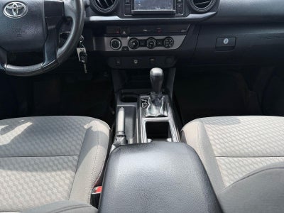 2017 Toyota Tacoma SR V6